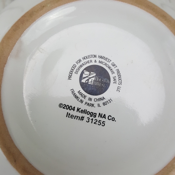 Corn Flakes Cereal Bowl And Matching Spoon - Picture 3 of 15